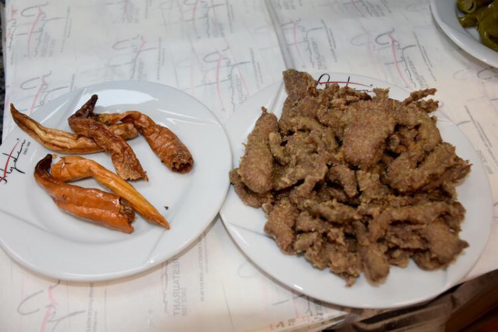 Tava ciğerinin yol arkadaşı Karaağaç biberinin ünü sınırları aştı