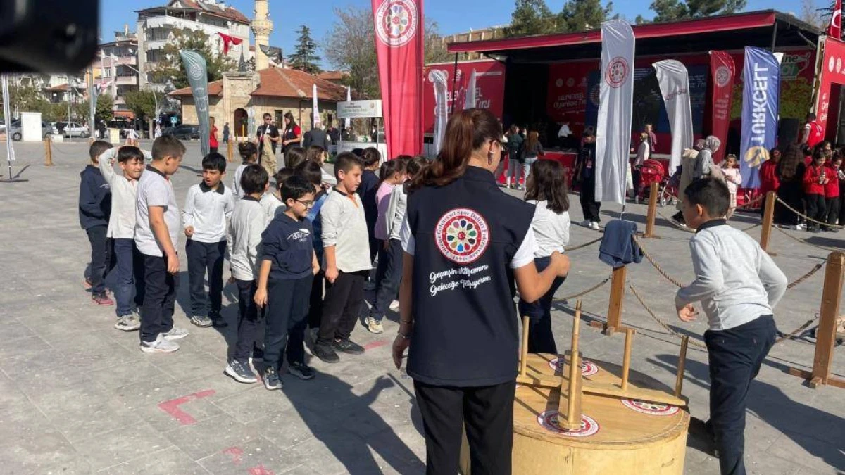 Geleneksel Oyunlar Tırı Karaman'da