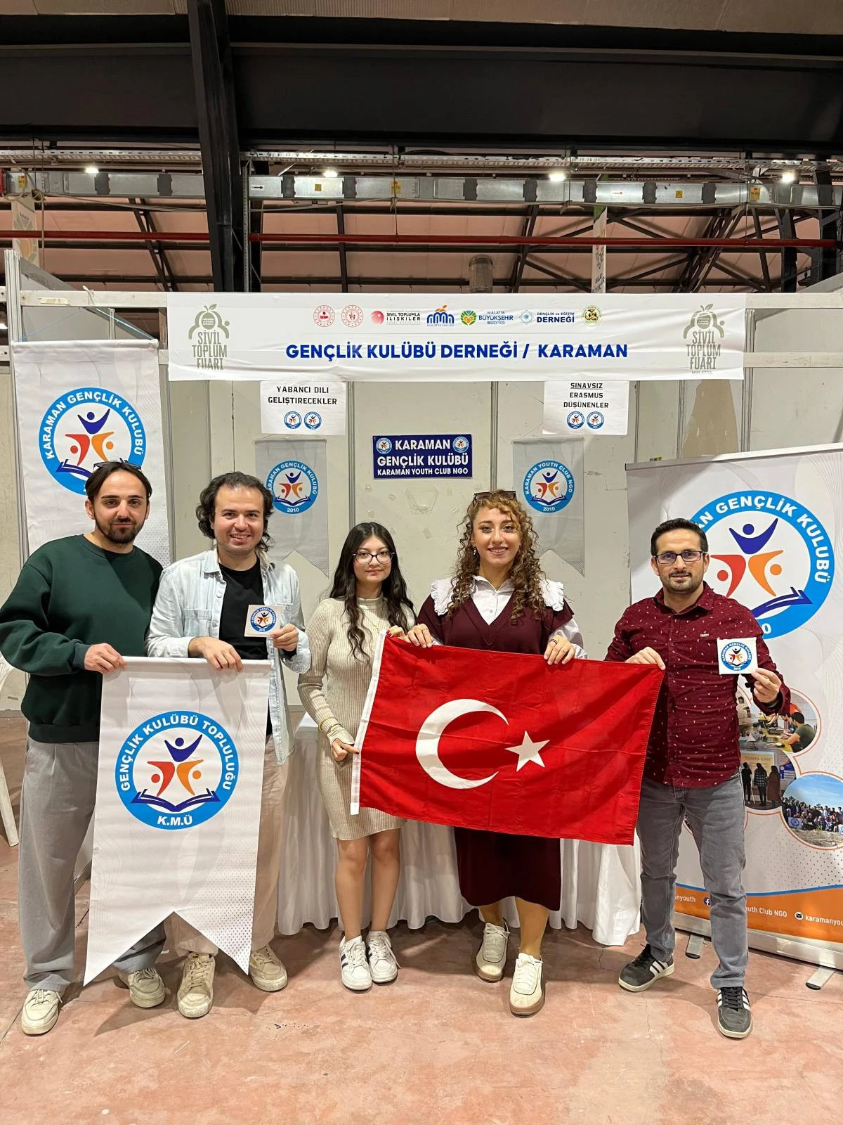 Gençlik 81 il fuarında buluştu