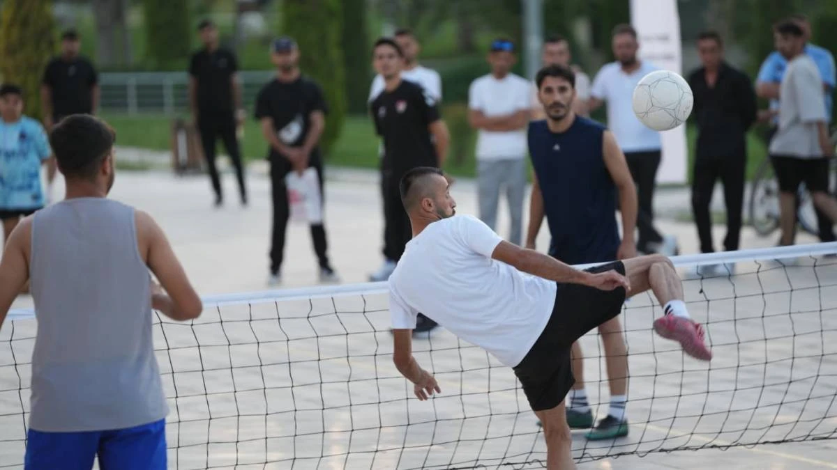 Karaman FK Malatya’da şampiyonlukla döndü