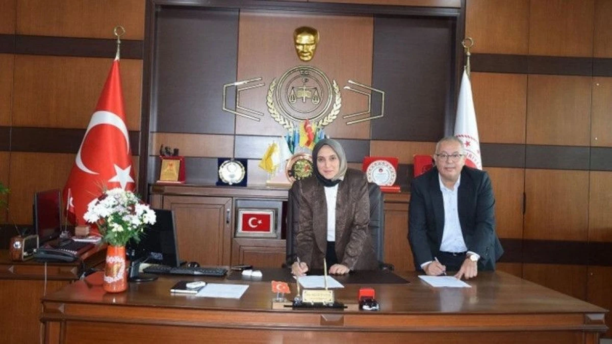 Karaman'a lojman müjdesi! İmzalar atıldı