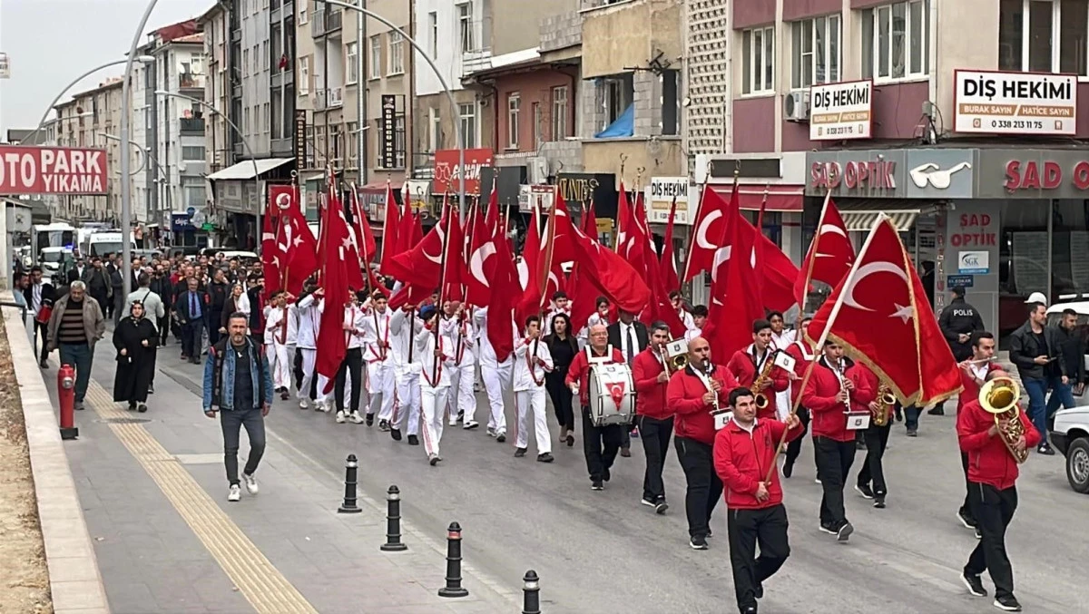 Karaman’da Öğretmenler Günü kutlaması