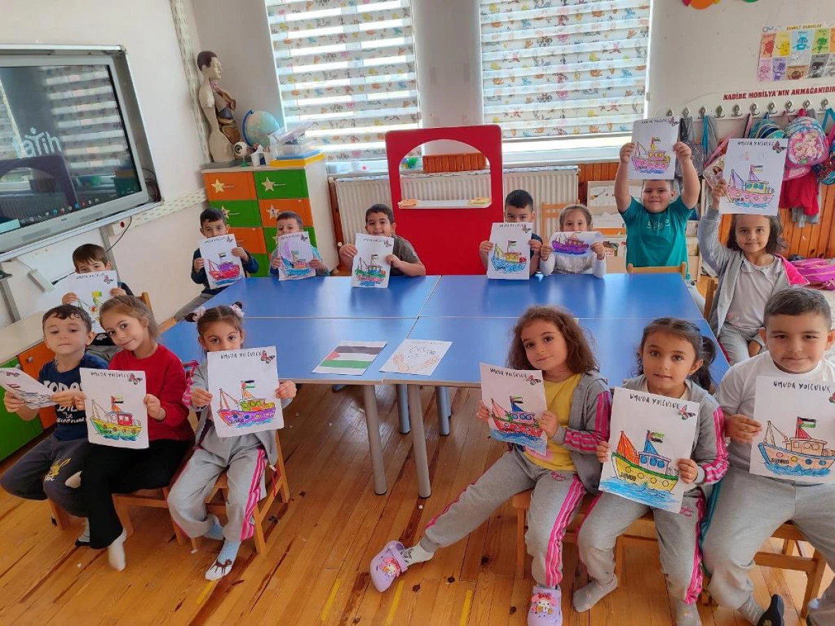 Karaman’daki öğrencilerden Filistin’e gönül desteği