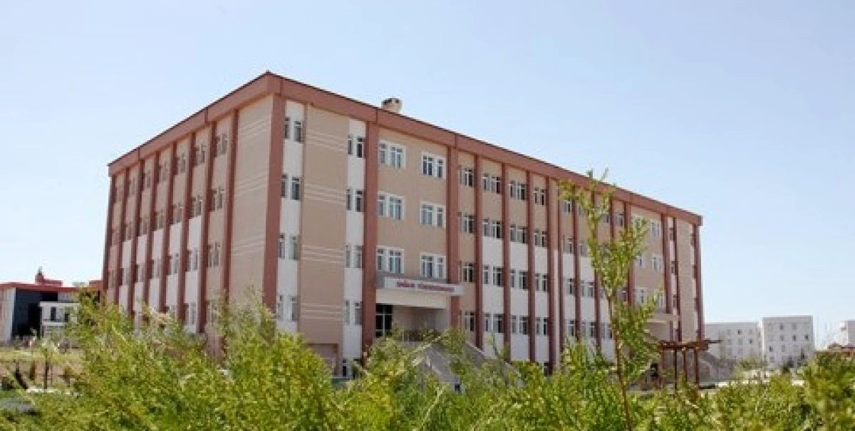 KMÜ'den bilime dev destek