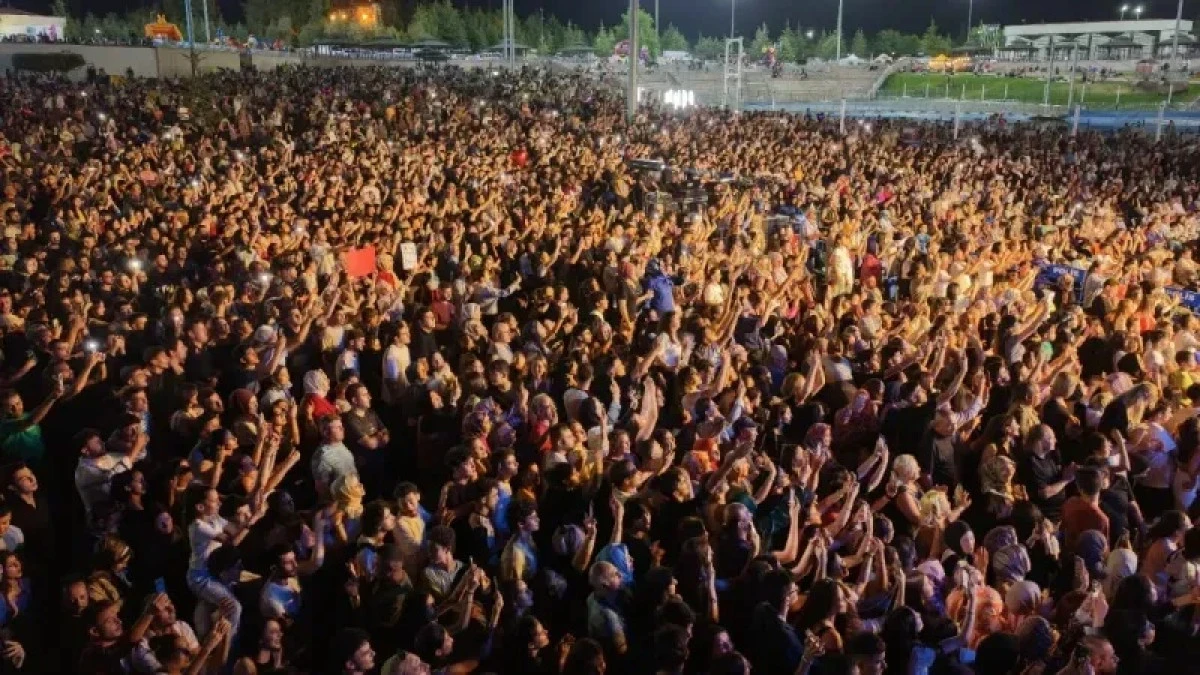 Konserlere Büyük İlgi